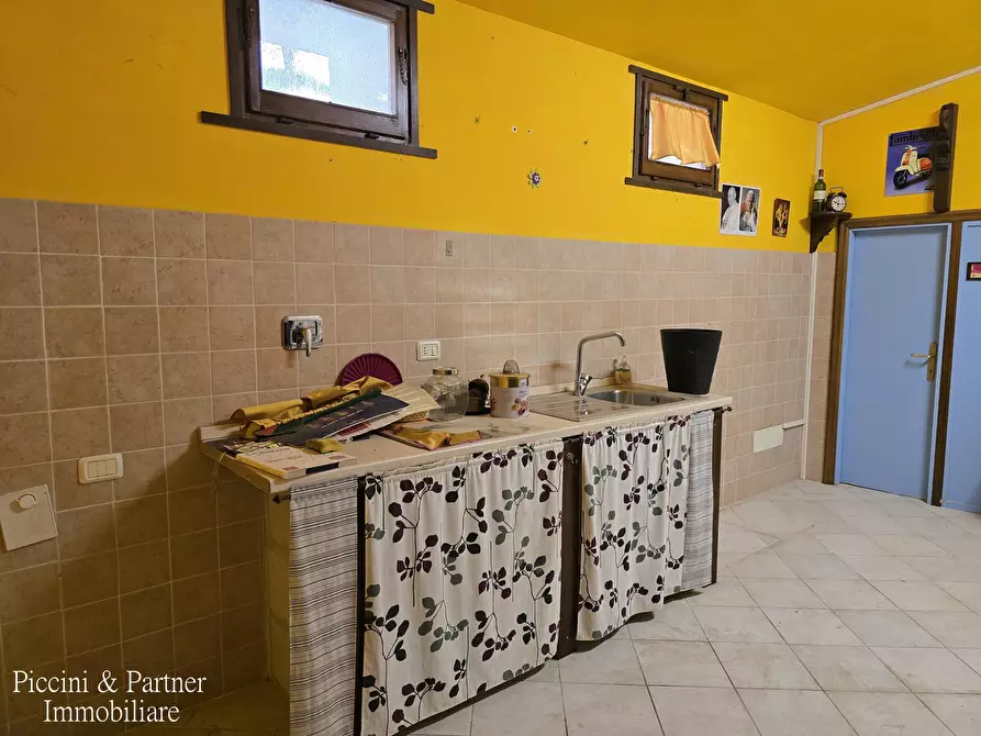 Immagine 20 di Rustico / casale in vendita  in Frazione Paradiso a Assisi