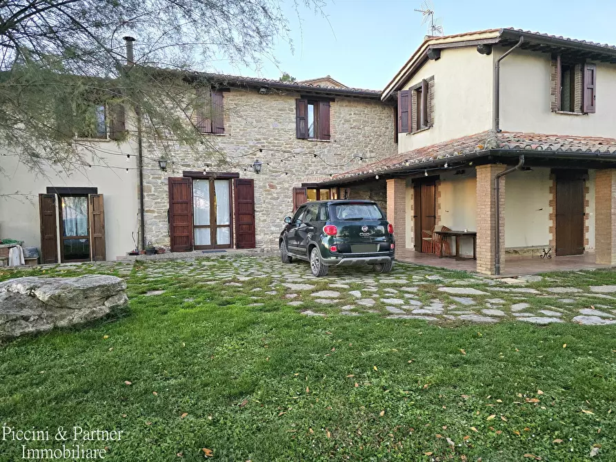 Immagine 22 di Agriturismo in vendita  in S.B.Vecchio a Gubbio
