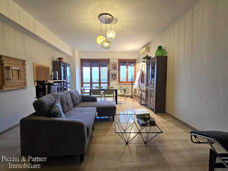 Immagine 20 di Pentalocale in vendita  in Via Frà Bevignate 14 a Perugia