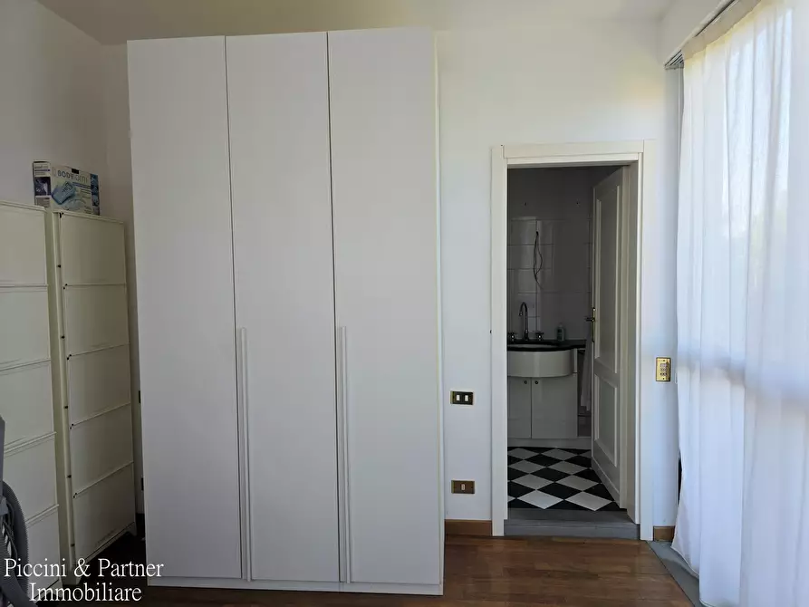 Immagine 45 di Pentalocale in vendita  in Via Orvieto 2 a Perugia