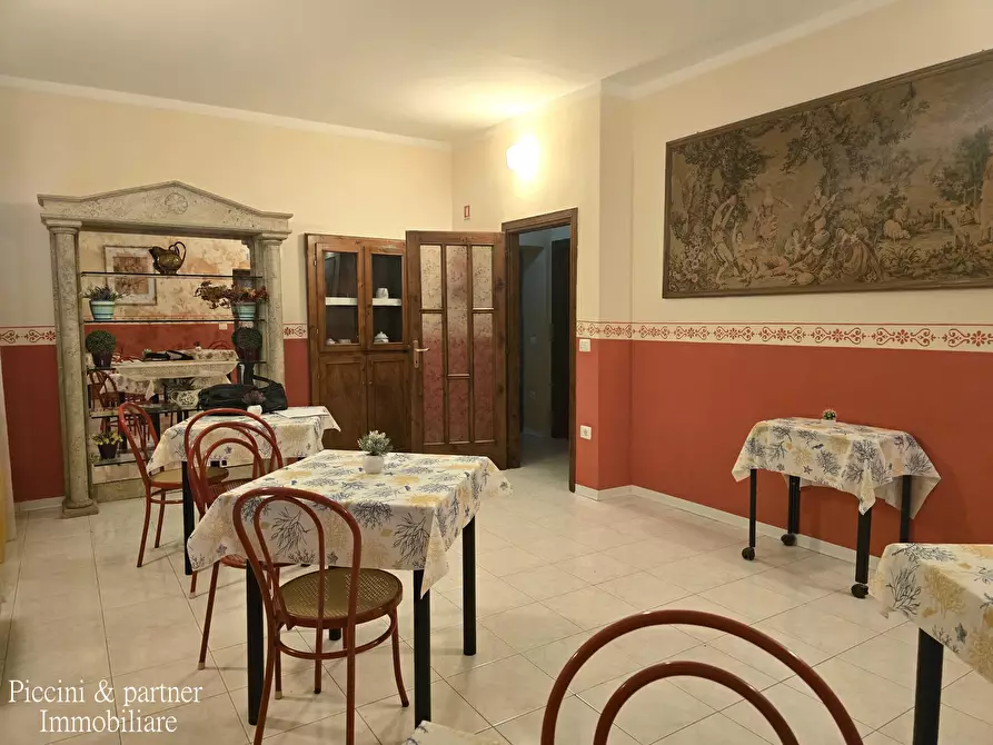 Immagine 53 di Albergo/B&B/Residence in vendita  in Via Chiesa Tonda a Trevi