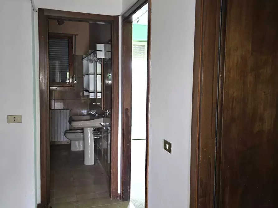 Immagine 19 di Pentalocale in vendita  in Viale Sempione a Città Di Castello