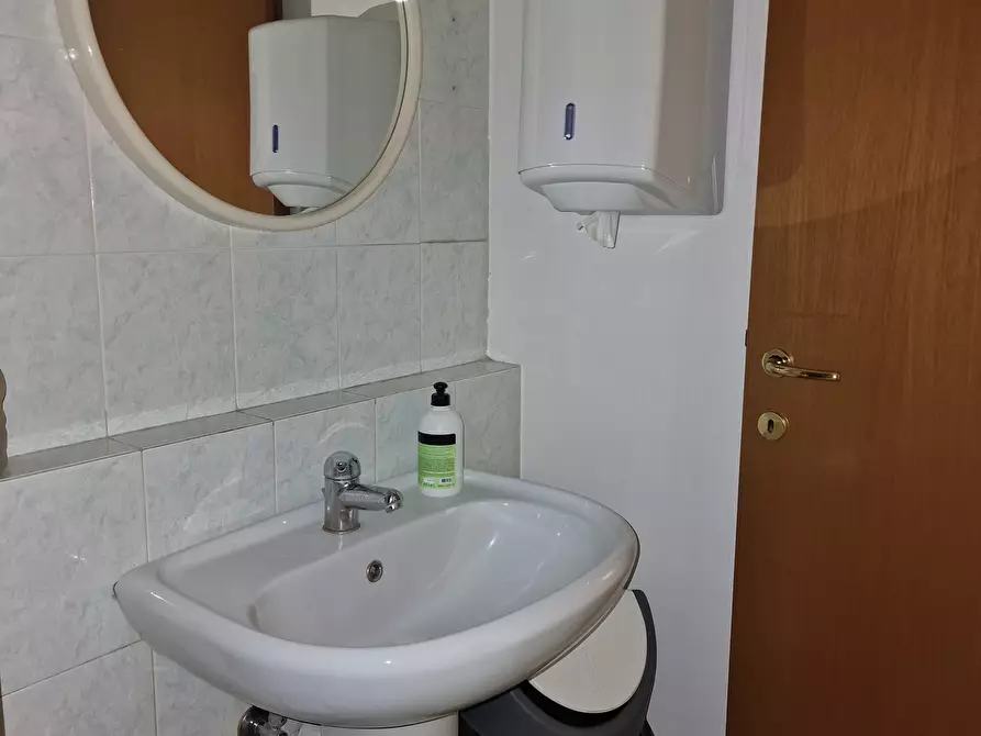 Immagine 23 di Ufficio in vendita  in Via del Macello 31F a Perugia