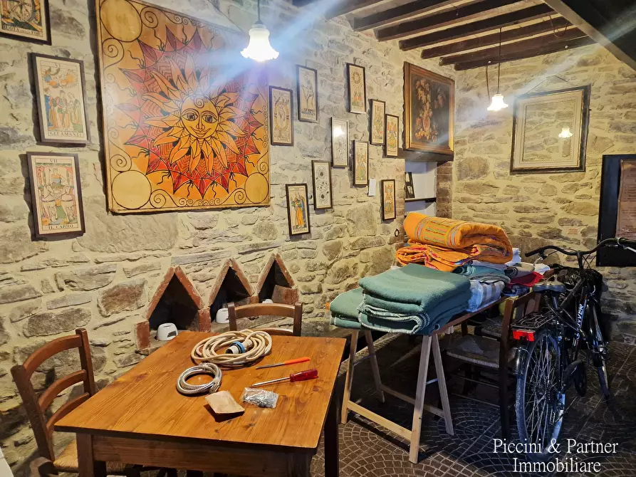 Immagine 71 di Bilocale in vendita  in Via Italia a Magione