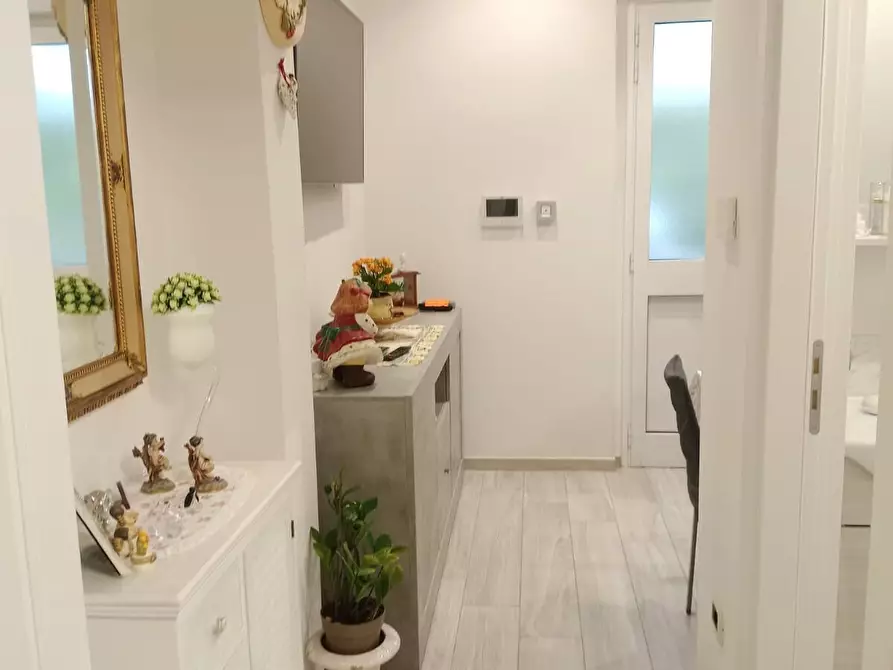 Immagine 19 di Villa in vendita  in Via Giovan Pietro Vitali a Massa