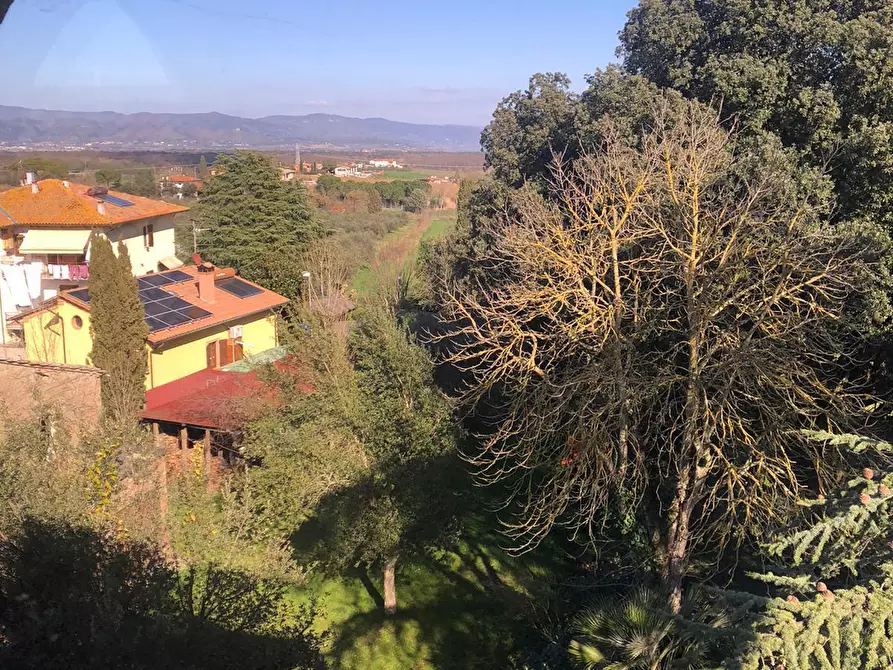 Immagine 25 di Rustico / casale in vendita  in Via della Rinascita 11 a Castiglione Del Lago