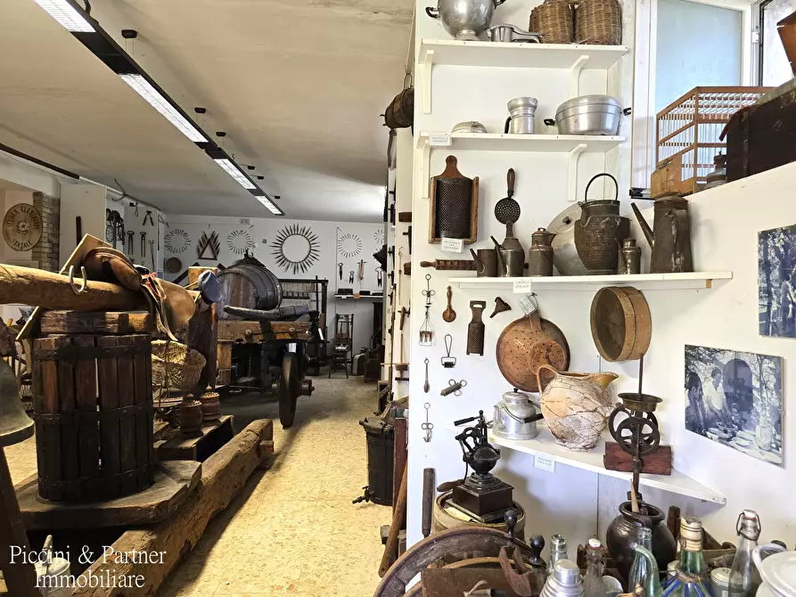 Immagine 94 di Rustico / casale in vendita  in SR 444 Pian della Pieve a Assisi