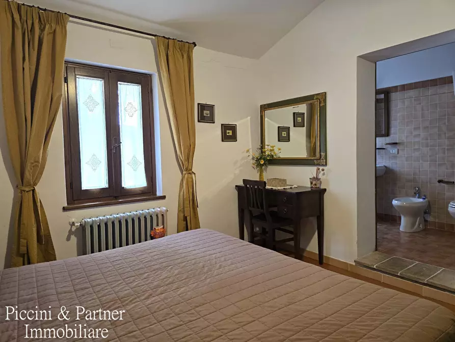 Immagine 56 di Rustico / casale in vendita  in Strada Ponte Resina - Monte Acutello 1 a Perugia