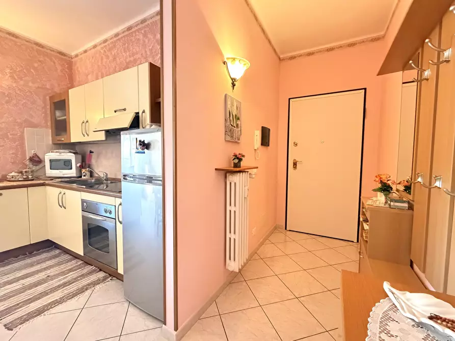 Immagine 9 di Appartamento in vendita  in Corso Europa 41 a Diano Marina