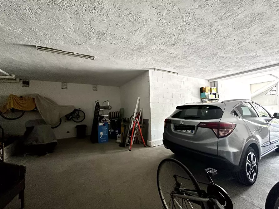 Immagine 6 di Garage in vendita  in Via A. San Novaro a Diano San Pietro
