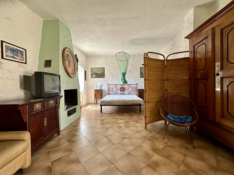 Immagine 15 di Rustico / casale in vendita  in via Garibaldi a Diano San Pietro