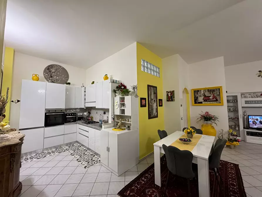 Immagine 6 di Trilocale in vendita  in Via Zeffiro Massa 91 a San Remo