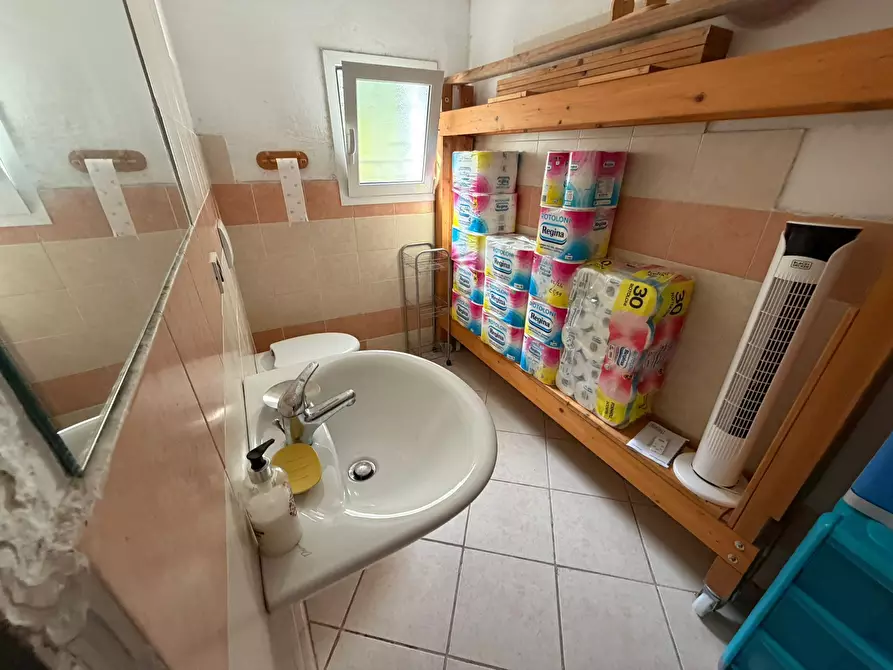 Immagine 26 di Trilocale in vendita  in Via delle Ginestre 23 a San Remo