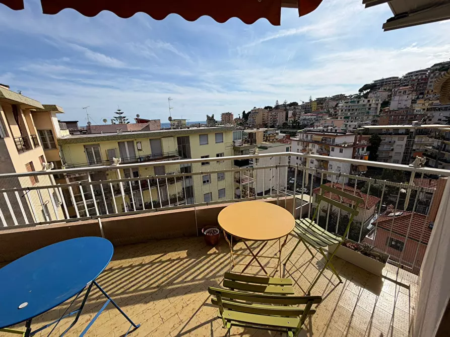 Immagine 11 di Bilocale in vendita  in Via Lamarmora 186 a San Remo