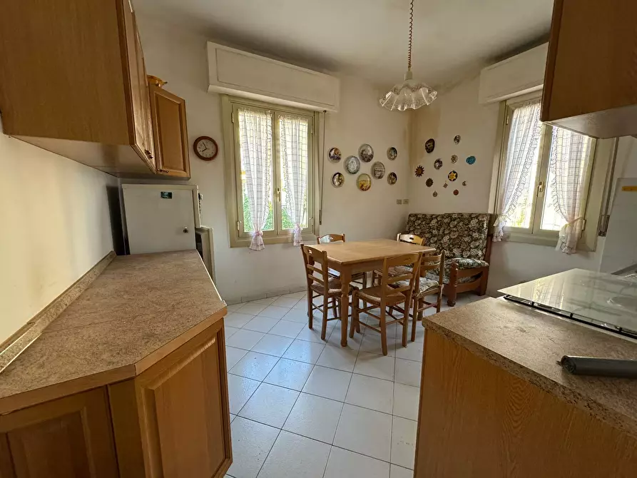 Immagine 3 di Trilocale in vendita  in Corso degli Inglesi 590 a San Remo