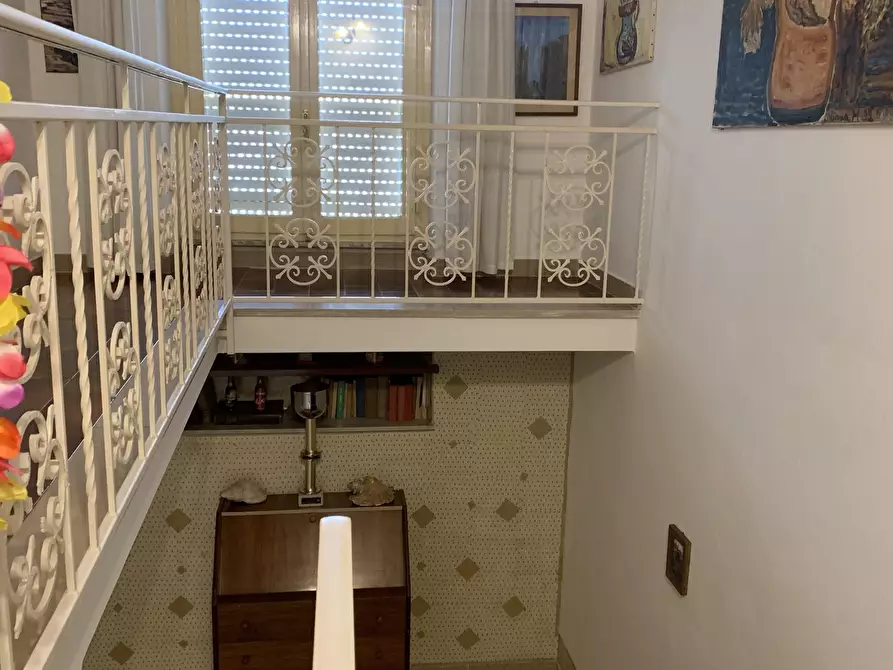 Immagine 36 di Porzione di casa in vendita  a Camaiore