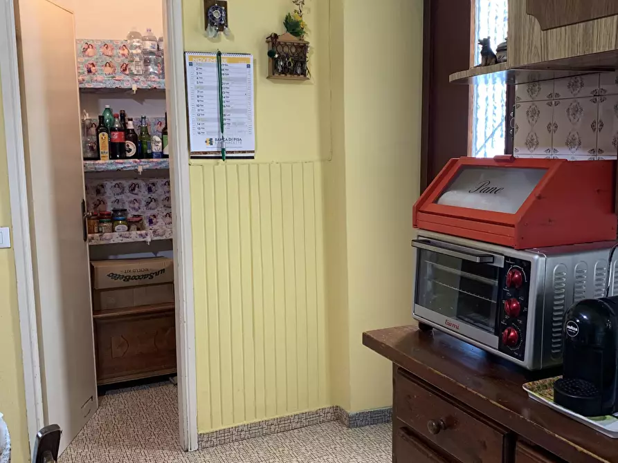 Immagine 16 di Rustico / casale in vendita  a Camaiore