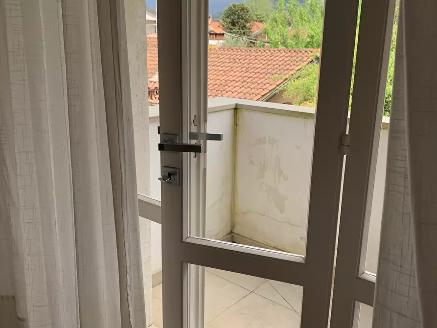 Immagine 7 di Casa semindipendente in affitto  a Pietrasanta
