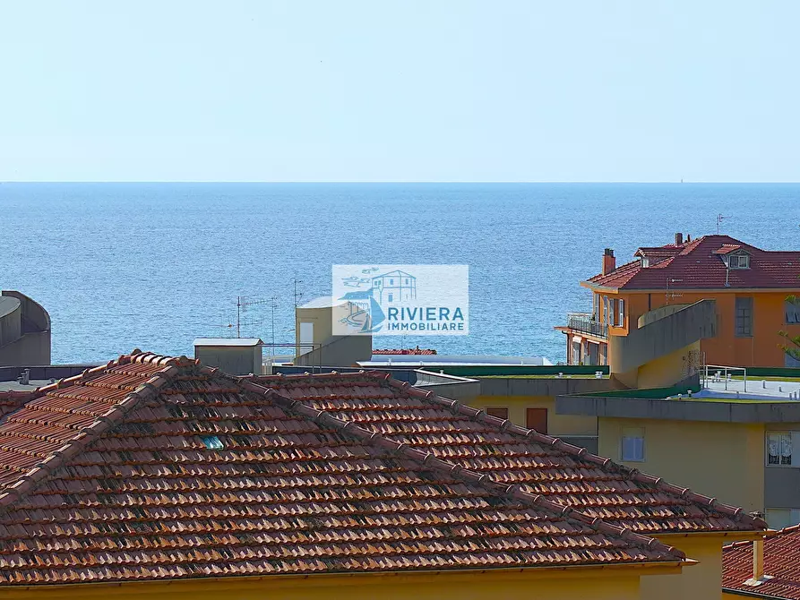 Immagine 17 di Quadrilocale in vendita  in via doneghi a Santo Stefano Al Mare