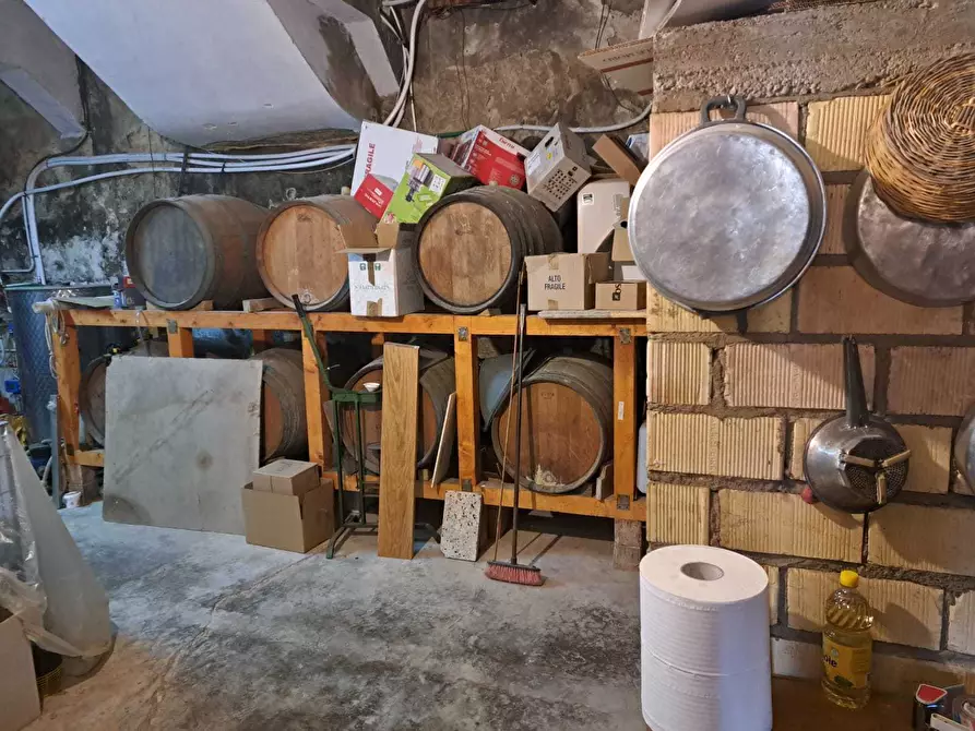 Immagine 41 di Rustico / casale in vendita  in via colle della fonte 94 a Frisa