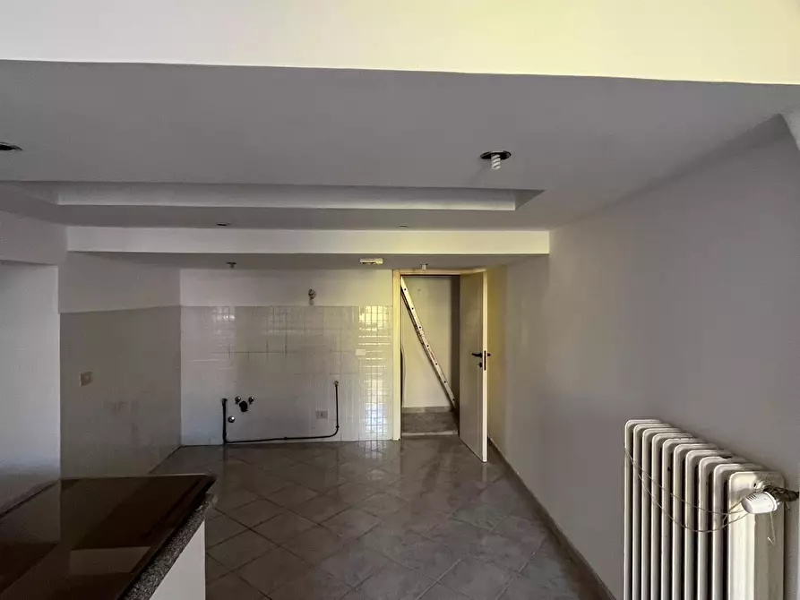 Immagine 13 di Bilocale in vendita  in Largo Malvò 5 a Lanciano