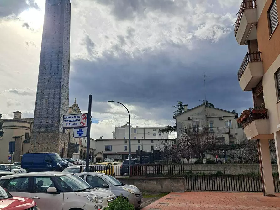 Immagine 22 di Locale commerciale in vendita  in via San Francesco d' Assisi 3 a Lanciano
