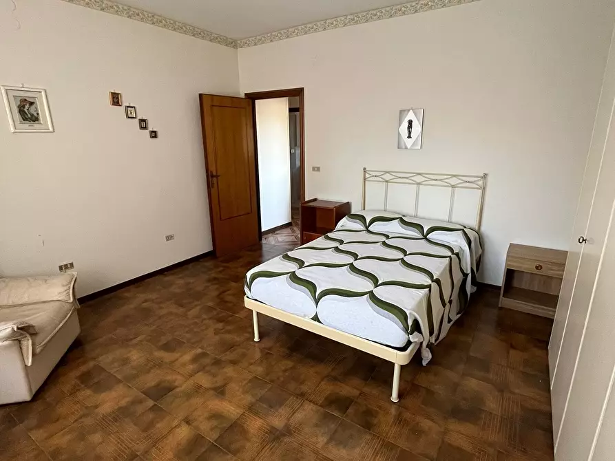 Immagine 21 di Trilocale in vendita  in Via Giangiulio Adamo 46 a Lanciano