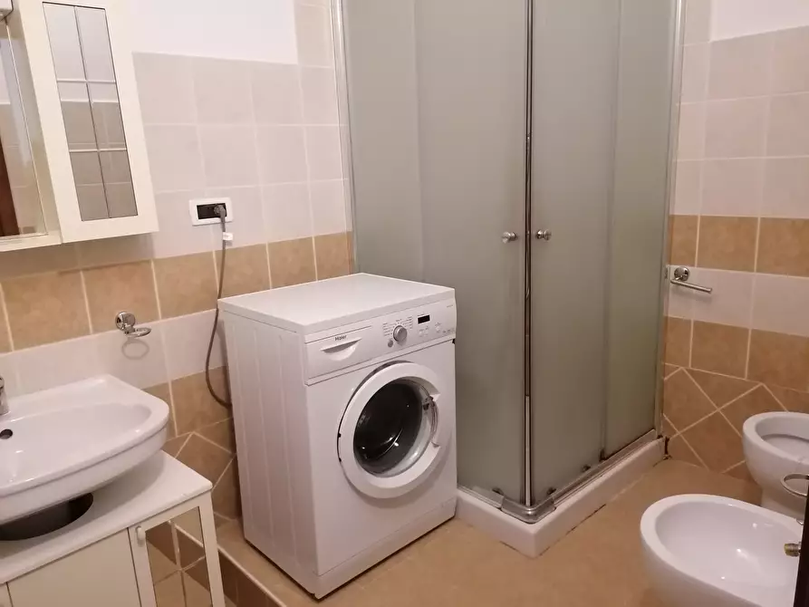 Immagine 11 di Trilocale in affitto  in PIAZZA PLEBISCITO a Lanciano