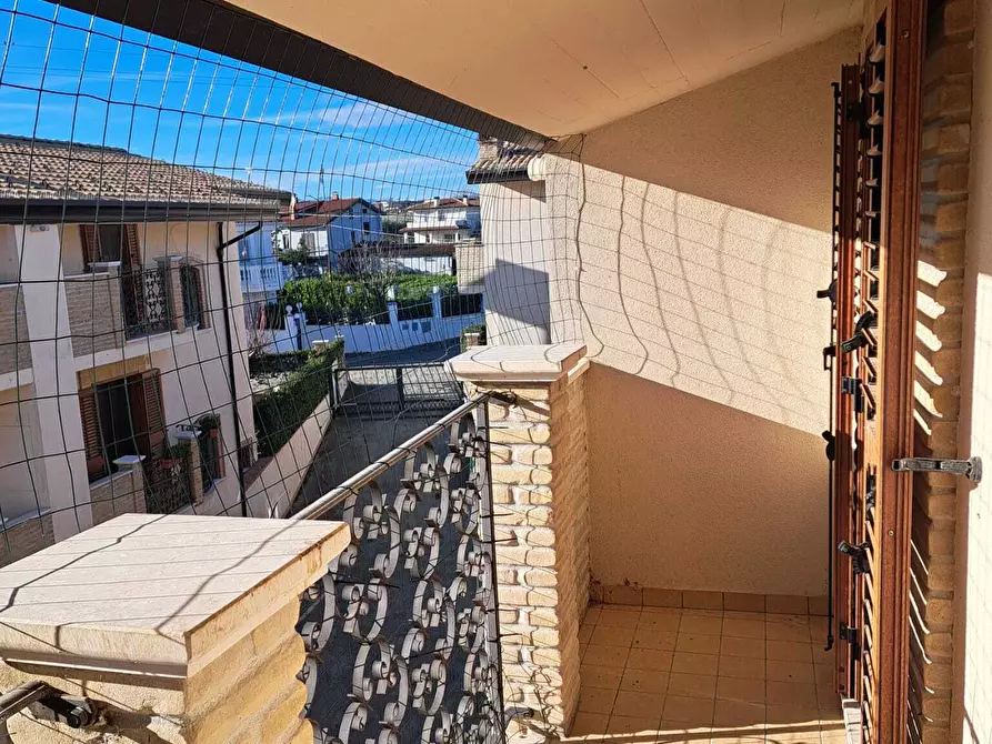 Immagine 27 di Villetta a schiera in vendita  in Via Provinciale della Rocca 44 a Santa Maria Imbaro