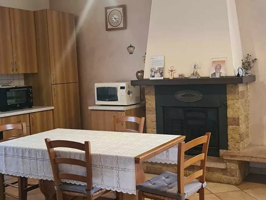 Immagine 14 di Casa bifamiliare in vendita  in Contrada Coste di Moro 23 a Orsogna