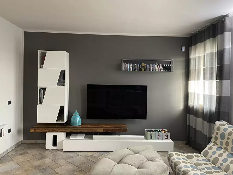 Immagine 4 di Casa indipendente in vendita  in Via Paolo Bocci a Cecina