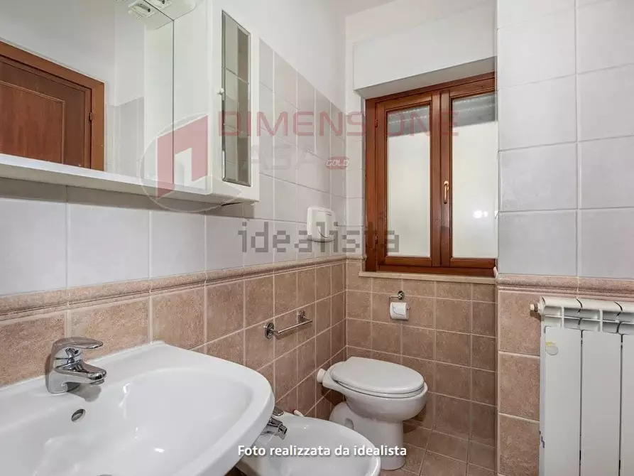 Immagine 12 di Bilocale in vendita  in Via del Fosso dell'Osa 399 a Roma