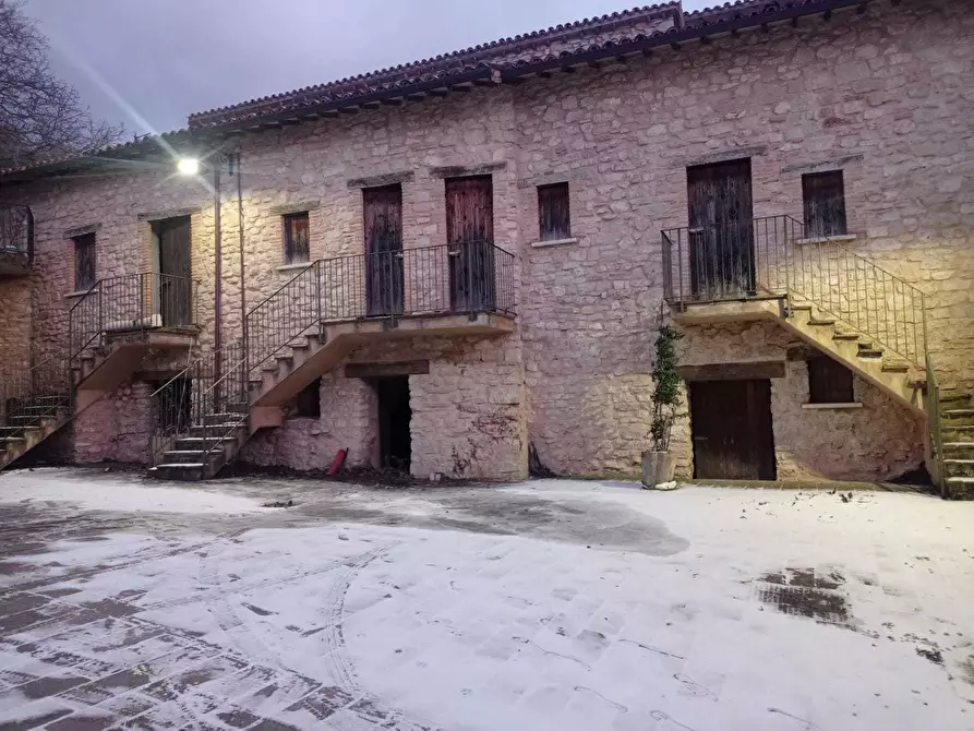 Immagine 24 di Quadrilocale in vendita  in Via Folignate 1 a Visso