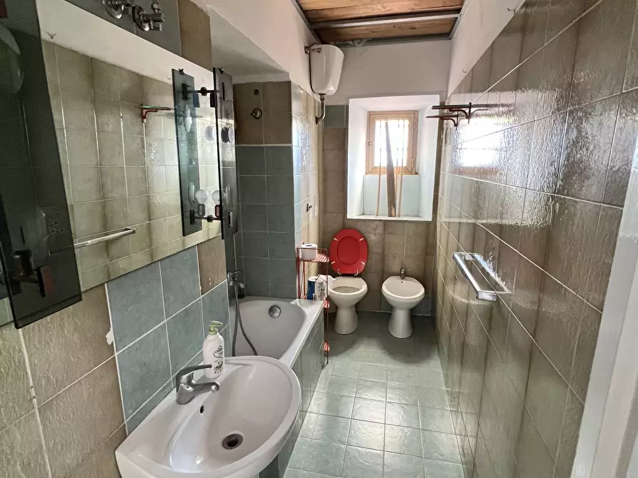 Immagine 13 di Attico in vendita  in Corso Umberto I 1 a Morlupo