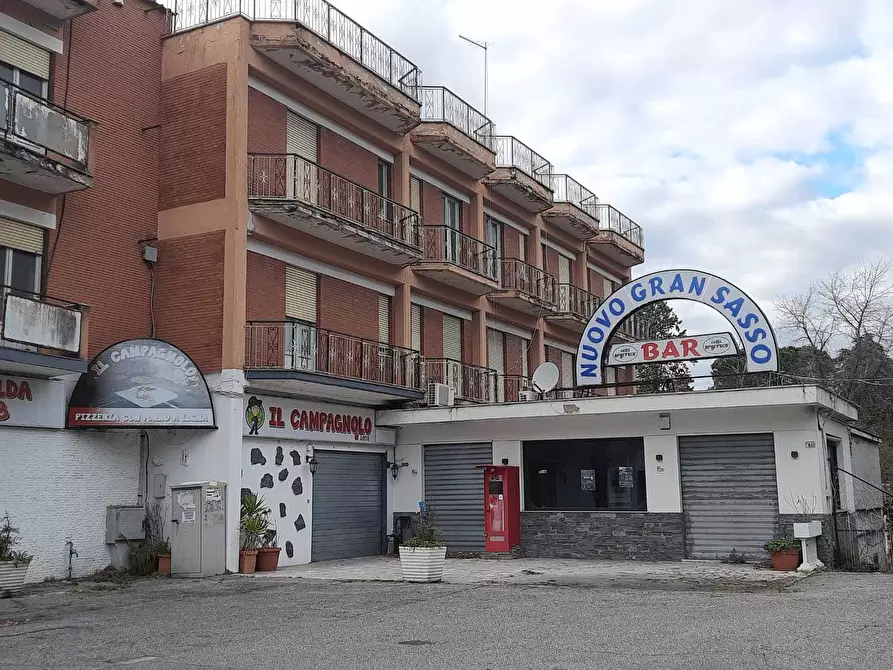 Immagine 3 di Palazzo in vendita  in Via Flaminia 5 a Morlupo