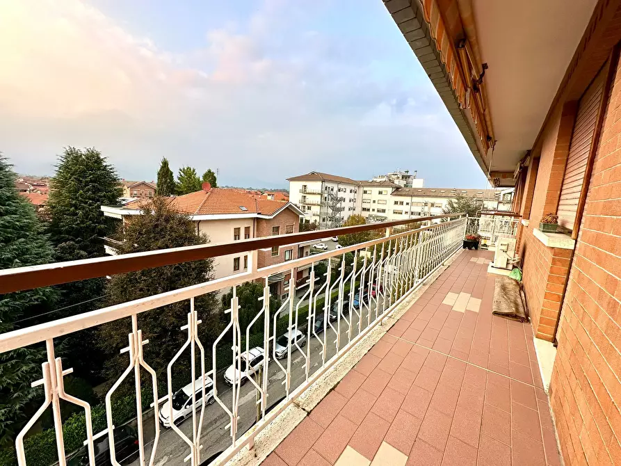 Immagine 21 di Quadrilocale in vendita  a Ciriè