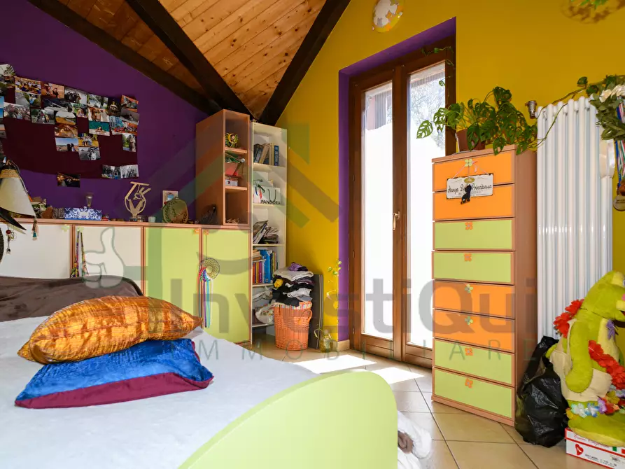 Immagine 21 di Villa in vendita  in SP18 22 a Ciriè
