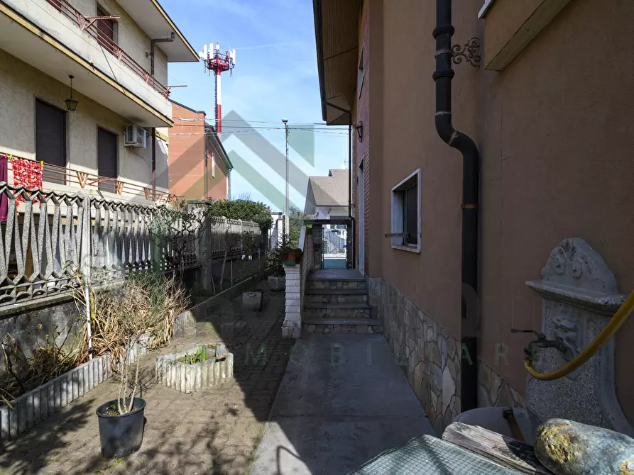 Immagine 46 di Villa in vendita  in Via Alcide de Gasperi 13/A a San Maurizio Canavese