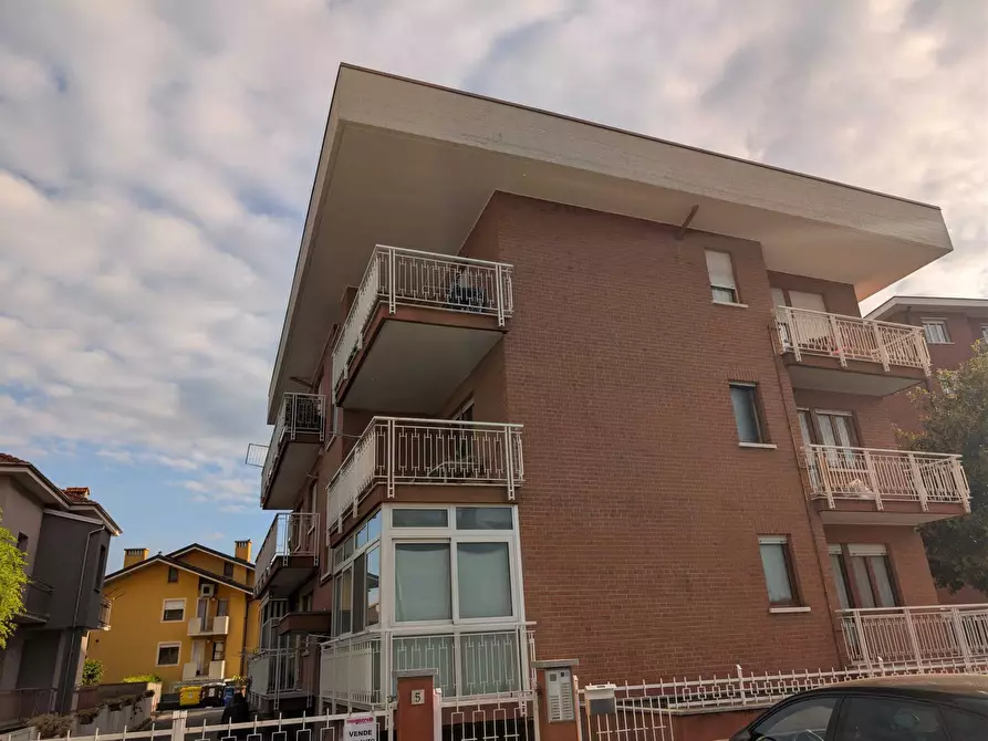 Immagine 17 di Monolocale in vendita  in Via Giosuè Carducci 5 B a Ciriè