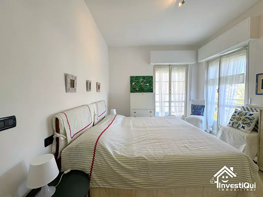 Immagine 26 di Trilocale in vendita  in Via Enrico Toti 1 a Loano