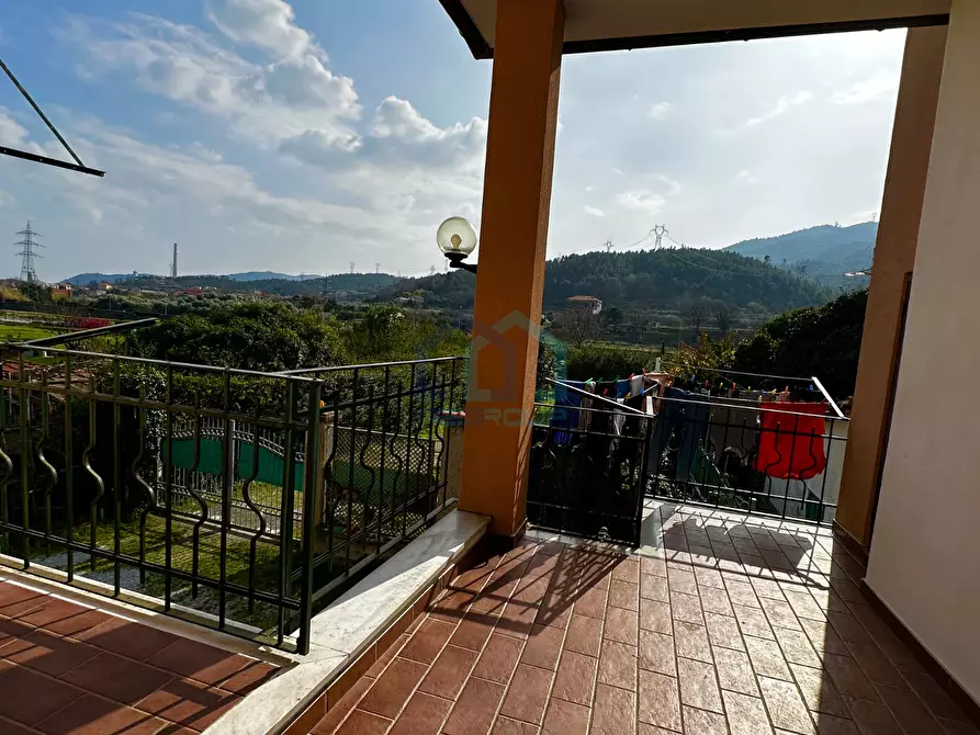 Immagine 16 di Pentalocale in vendita  in Via Savona 6 a Quiliano