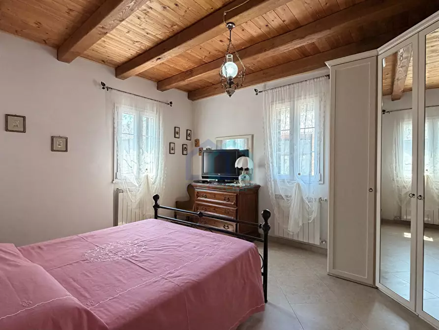 Immagine 5 di Villa in vendita  in Via Tecci 16 a Quiliano