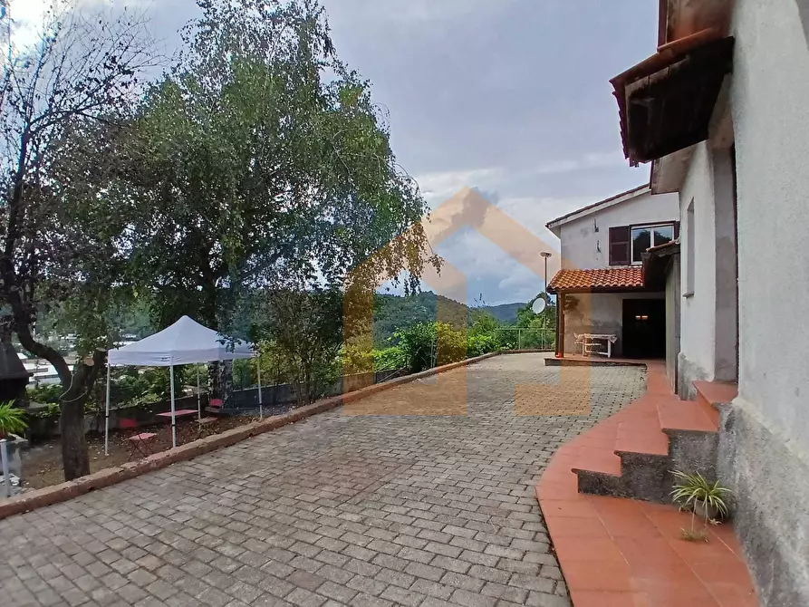 Immagine 9 di Villa in vendita  in località bricco a Altare