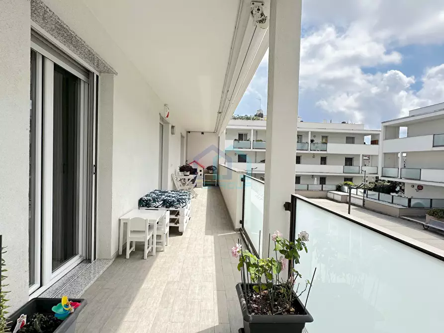 Immagine 19 di Quadrilocale in vendita  in Via Privata Vistamare 6 a Savona