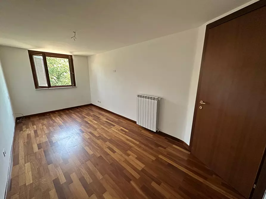 Immagine 25 di Villetta a schiera in vendita  in via tacito 88 a Guidonia Montecelio