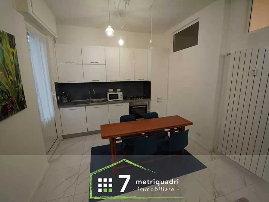 Immagine 7 di Trilocale in affitto  a Chiavari