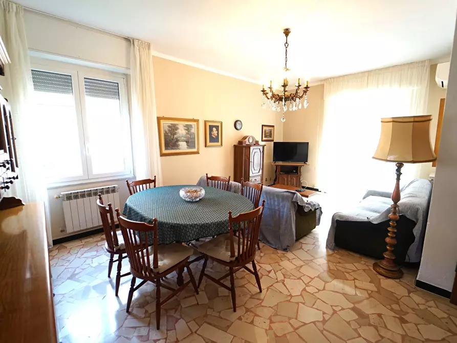 Immagine 3 di Quadrilocale in affitto  a Lavagna