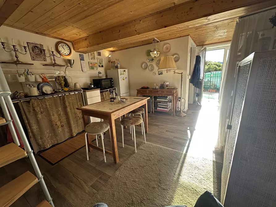 Immagine 1 di Casa indipendente in vendita  a Moconesi