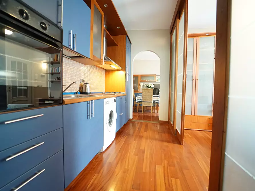 Immagine 11 di Trilocale in affitto  a Chiavari