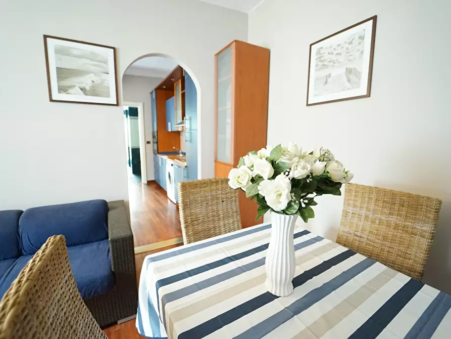 Immagine 3 di Trilocale in affitto  a Chiavari